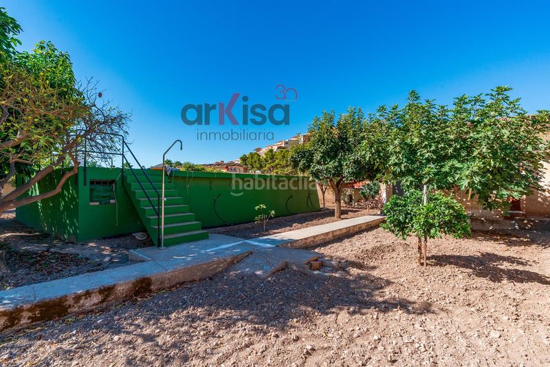 Foto eee589a7-3aa2-470c-bde0-cd0a154e8ffa. Masia amb aparcament piscina a Berja
