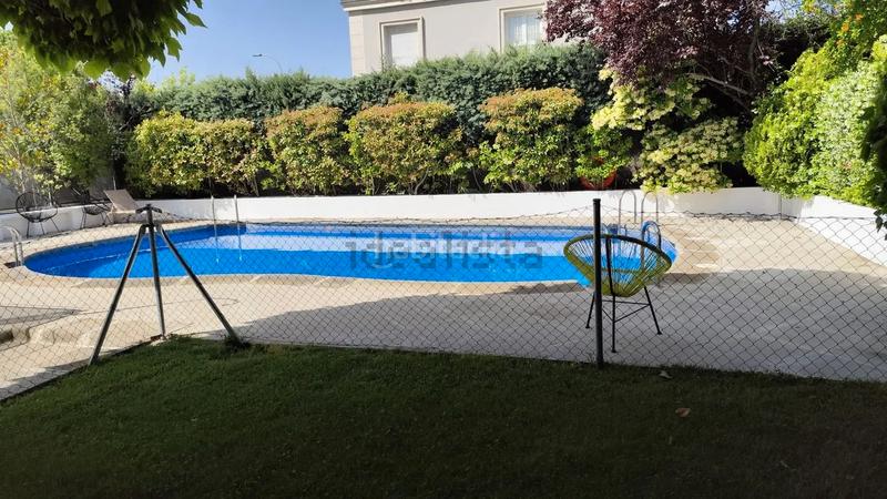 Foto ee530782-5da0-4032-8407-8bd8ecd70b25. Location duplex avec chauffage piscine dans Valdemarín Madrid