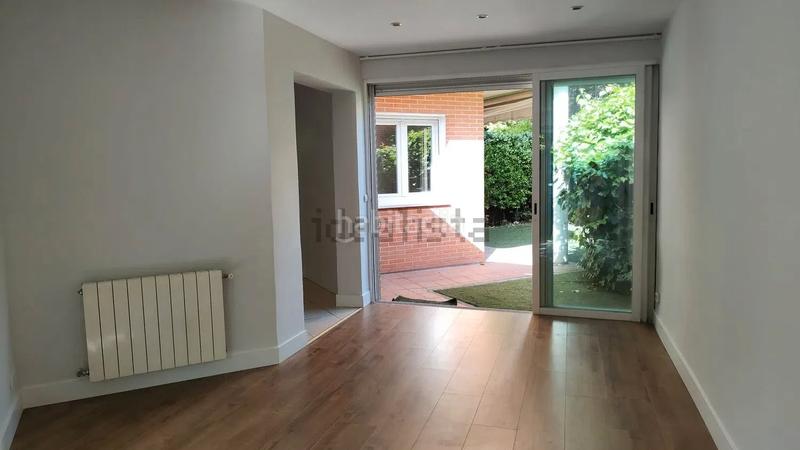 Foto 0429079b-911f-4630-808b-ab2122b40177. Rent duplex with heating pool in Valdemarín Madrid