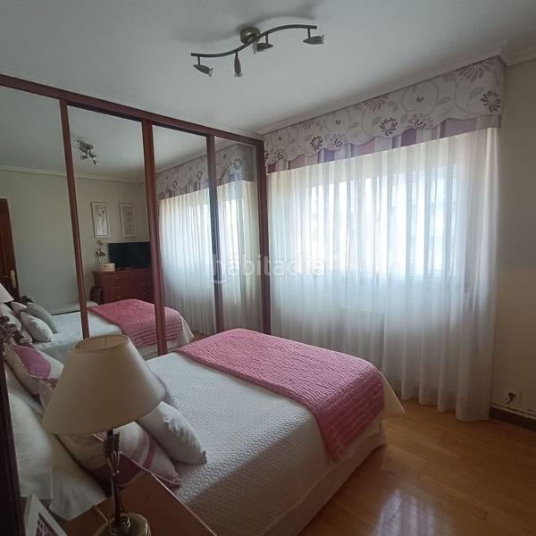 Foto 29a4a06f-a634-4dbd-9f1e-6a0f6981798c. Appartamento con riscaldamento parcheggio in As Travesas - Balaidos Vigo