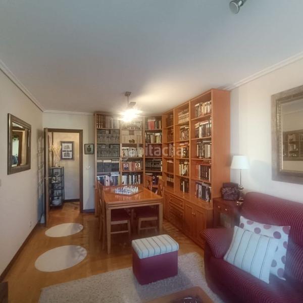 Foto cb1153bb-2cde-4a97-9556-8c4c99e1cac3. Appartamento con riscaldamento parcheggio in As Travesas - Balaidos Vigo