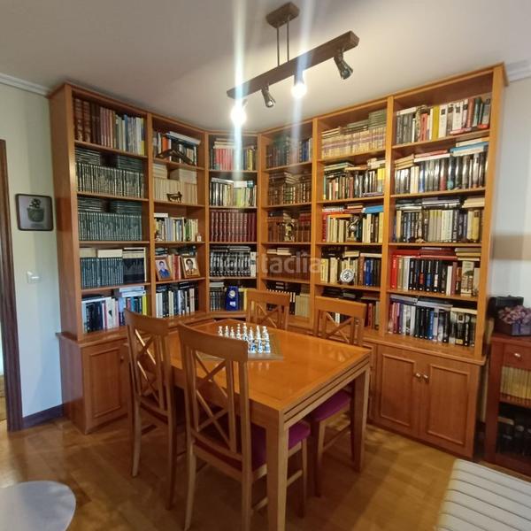 Foto f7476a1d-a0bb-4803-b00a-4f8a405a1598. Appartamento con riscaldamento parcheggio in As Travesas - Balaidos Vigo