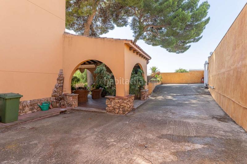 Foto ddc435d9-8026-45a5-8058-2b9a2b24caa4. Chalet avec chauffage parking piscine dans Llevant Tarragona