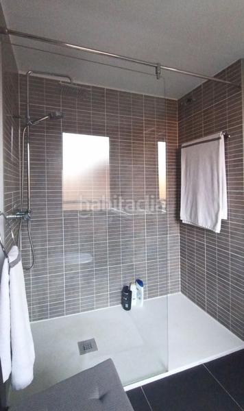 Foto 447e87c2-e3b8-4e3d-b61b-cfb21a6c0e89. Appartamento con parcheggio piscina in Aravaca Madrid