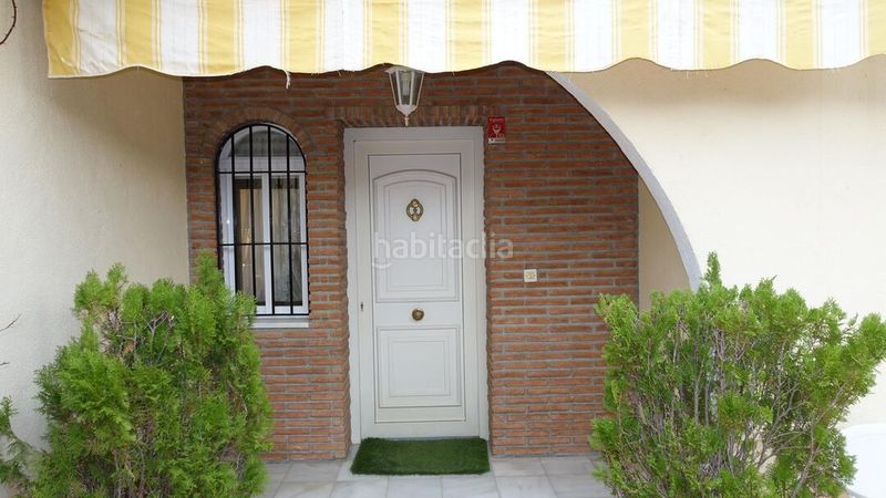 Foto 924a3ae3-ef8a-4ce1-9da8-13a8d2f8ef9a. Chalet en Albolote