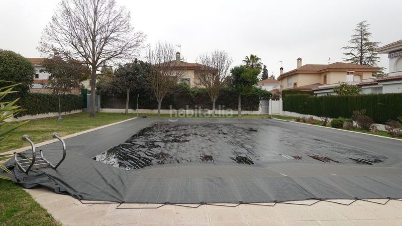 Foto a6eb2b5c-18f4-40ae-bf8f-4aeae7fff740. Chalet en Albolote