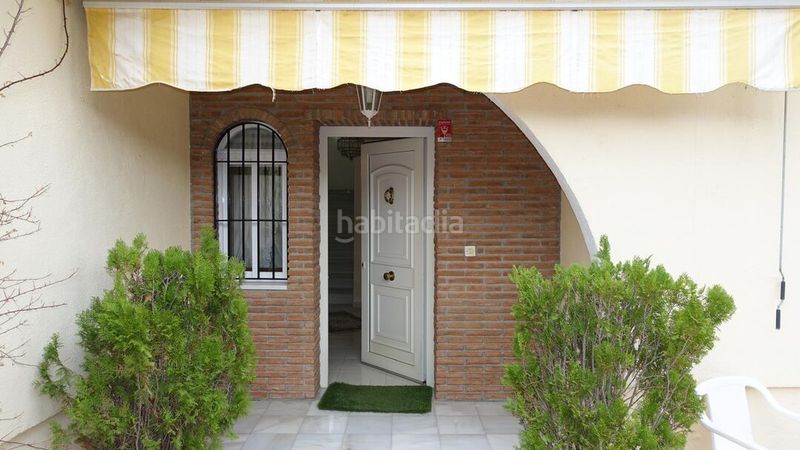 Foto b0aa133e-d11e-475d-802f-5a299bcdf7b6. Chalet en Albolote