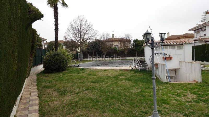Foto fedab51a-adf3-4d05-abc3-b102c2e66508. Chalet en Albolote