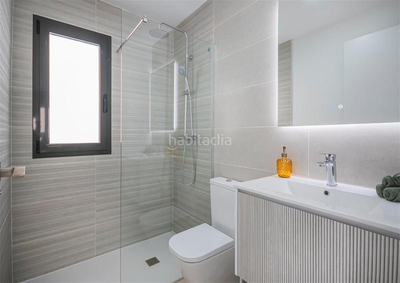 Foto 3243de3d-7a96-454d-a7d2-5662fd102ac6. Planta baixa 188m<sup>2</sup> amb aparcament piscina a Los Balcones-Los Altos Torrevieja