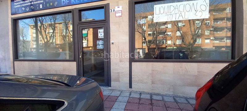Foto 32ba16ee-35ee-4107-8f15-85f5bd15a7c6. Affitto locale commerciale con riscaldamento in Reyes Parla