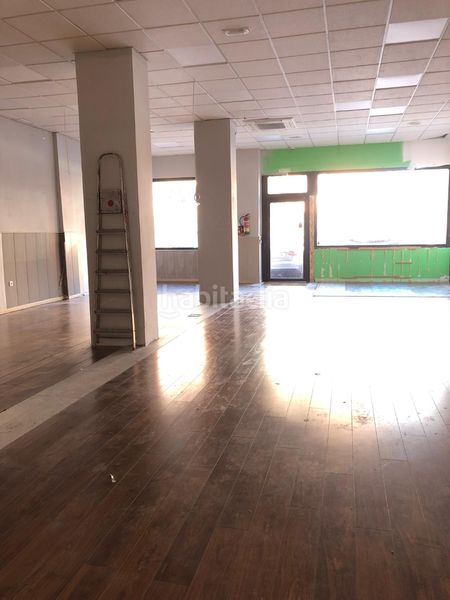 Foto a521e41a-778d-4b58-ae2e-2924d63e12df. Affitto locale commerciale con riscaldamento in Reyes Parla