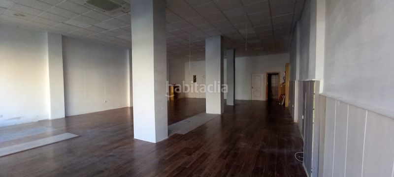 Foto aac6cedf-3136-4d2d-bbc9-f87dcfbcd13c. Affitto locale commerciale con riscaldamento in Reyes Parla