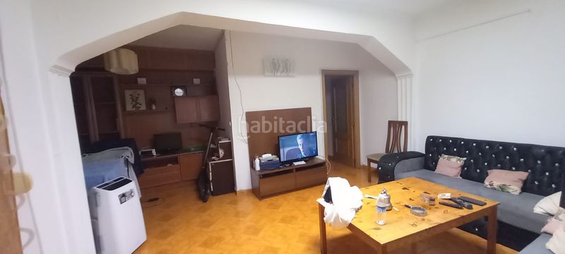 Foto f7d6578c-f33c-47e3-b785-bebfde1214b9. Piso en Calle Pinto-San Roque Parla