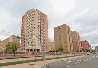 Affitto Posto auto in Avenida de las estrellas 30