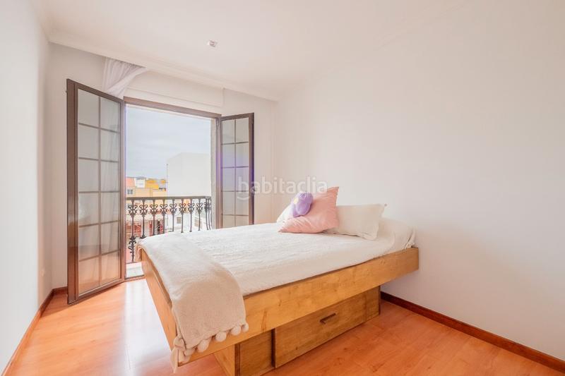 Foto 8df09b2b-3b0d-4a82-a9ce-52b539cce756. Chalet with parking in Guanarteme Palmas de Gran Canaria (Las)