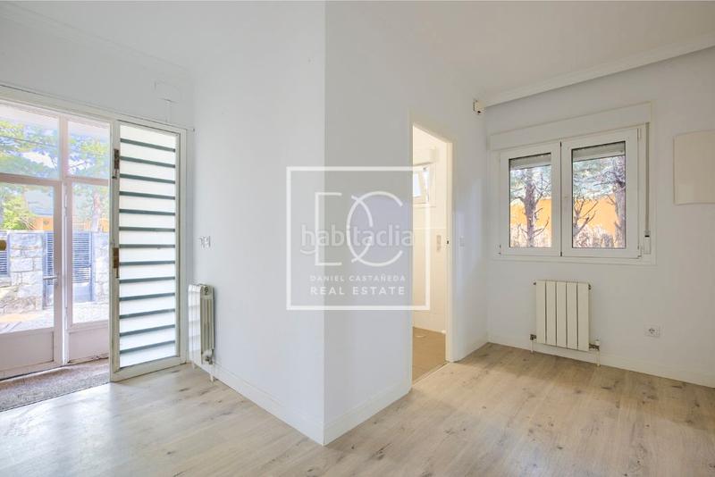 Foto 21030cbf-d724-45cc-88ec-e10c3841168c. Chalet con camino riscaldamento parcheggio in Iglesia-Estación Moralzarzal