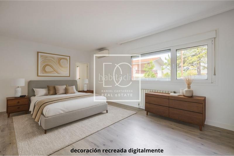 Foto 56d3fd5a-e0ee-400d-9f3b-640bc4a16210. Chalet con camino riscaldamento parcheggio in Iglesia-Estación Moralzarzal