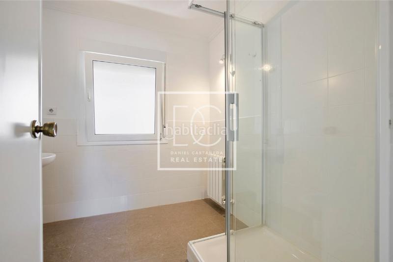 Foto 7e2b0c3b-a715-44e5-89ba-5c4a78148828. Chalet con camino riscaldamento parcheggio in Iglesia-Estación Moralzarzal