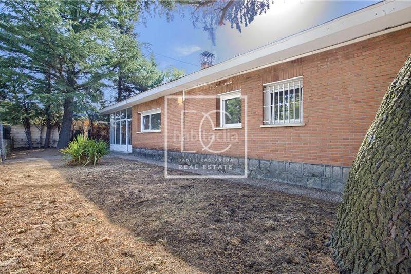 Foto 9ecf9330-ad13-4d5c-8187-8ff01f8d2eea. Chalet con camino riscaldamento parcheggio in Iglesia-Estación Moralzarzal