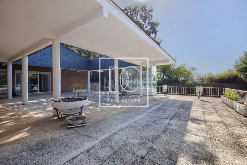 Foto c381e268-37a5-4977-8c31-1b3bb75a5556. Chalet con camino riscaldamento parcheggio in Iglesia-Estación Moralzarzal