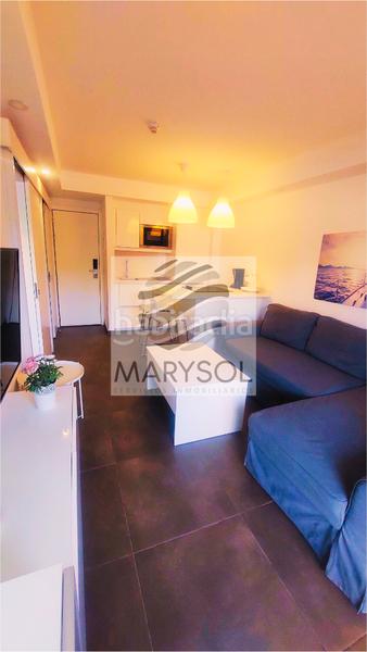 Foto 72f7c0af-cf8d-4058-aa00-5d4de7340419. Rent apartment with pool in Playa del Inglés San Bartolomé de Tirajana