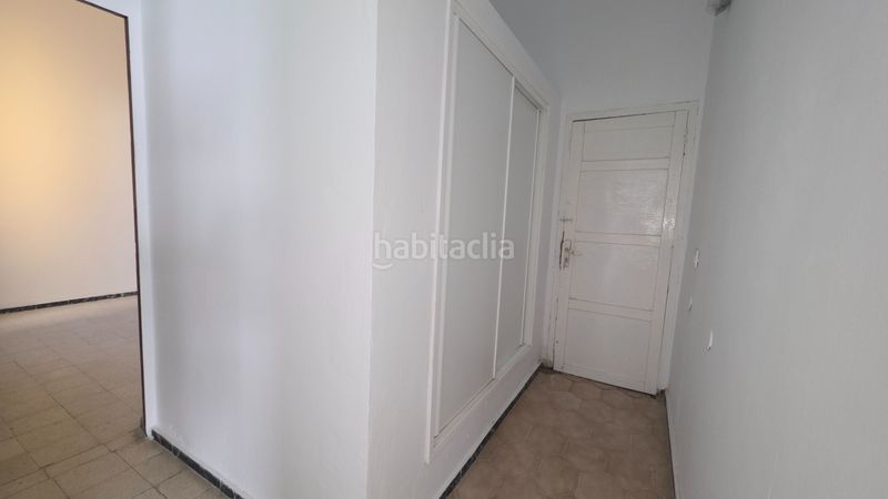 Foto 42ce3ab7-0a63-4472-8e55-c5751df9c671. Edifici a San Juan Telde