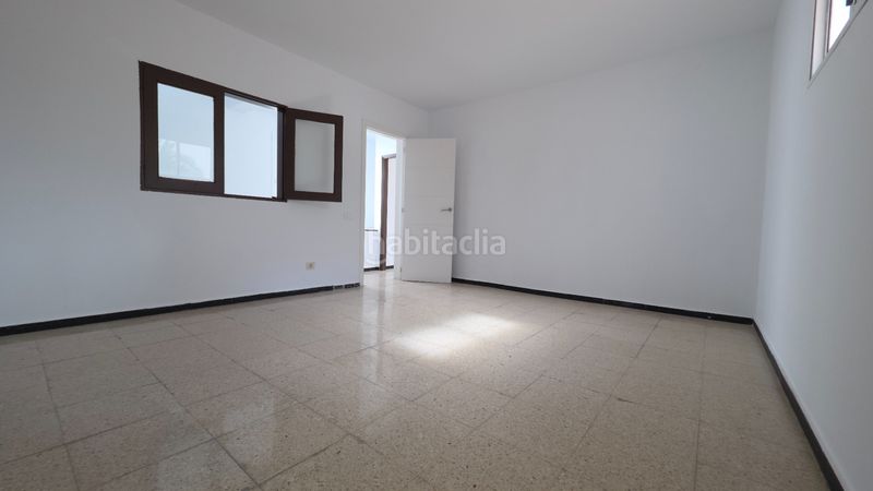 Foto a56168c5-36fb-4154-9214-c6cd407b15ce. Edifici a San Juan Telde