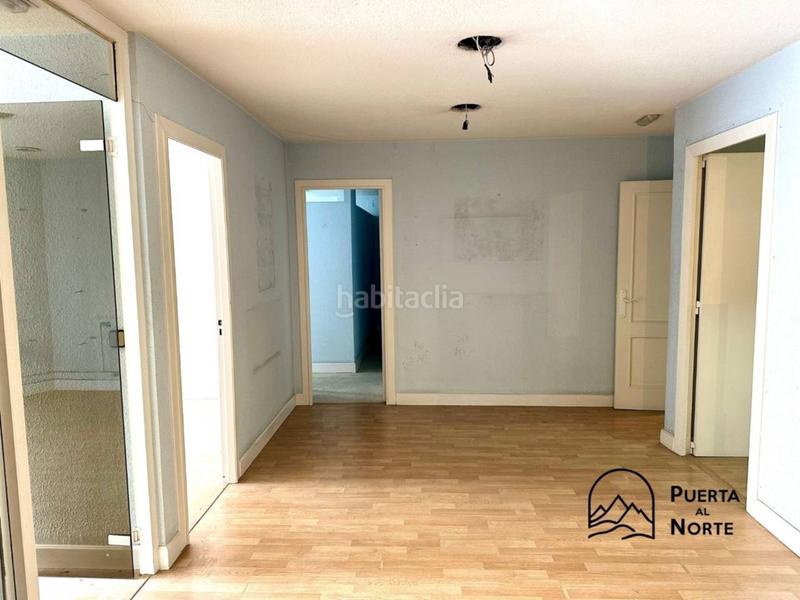 Foto 07fdd4bd-9445-4f25-9860-a5e01b4fa640. Büro in jesús del monasterio 10 in Centro - Ayuntamiento Santander