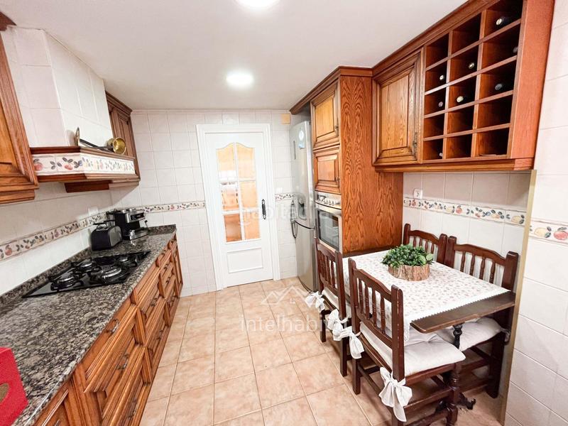 Foto c53eb8b0-c9ac-4e9c-96d3-c774fb621acf. Flat in Camí Reial Valencia