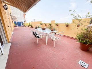 Appartement  Pintor rafael solbes. Piso luminoso con terraza de 118m2