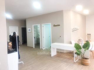 Lloguer Local Comercial  Calle calle de benaguasil, 6. Traspaso local en leliana