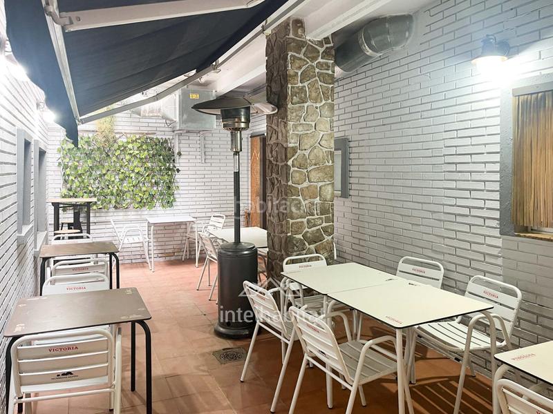 Foto 1f3bfcd3-d16b-4384-9005-2e4baee5cd57. Traspàs local comercial a Buñol