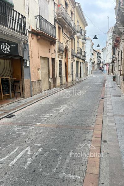 Foto 8c5f8e94-4104-49a1-b844-54eefebc6f68. Traspàs local comercial a Buñol