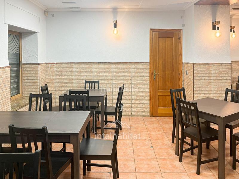 Foto f6d77838-2b0e-46a7-aa92-b4d068b71e34. Traspàs local comercial a Buñol