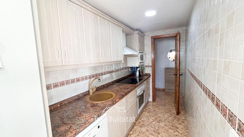 Foto f23ca0ae-57bf-4dcd-a63f-ed2ce05efd86. Appartement mit parking pool in Playa de Gandía Gandia