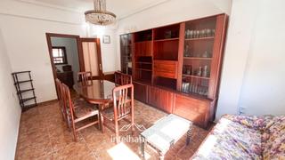 Pis  Tomas martinez medina. Piso en alaqus