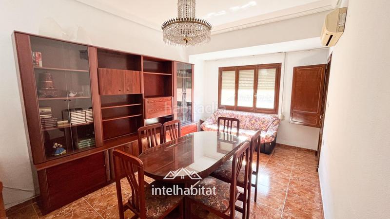 Foto 8b1ee166-e15d-40c6-bb82-d7df36376c54. Pis a Alaquàs