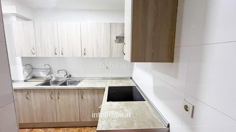 Foto b8a541ce-72e6-46e8-8ec7-7077c6338505. Pis a Alaquàs