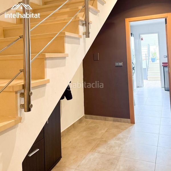 Foto 80ccd34b-8272-48dd-aee1-86ab47a4ba82. Casa amb aparcament a Alfarb