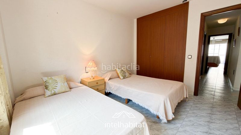Foto 81ae8918-d7a7-4624-9d55-ee10f2cd1766. Pis amb piscina a Las Islas Sagunt