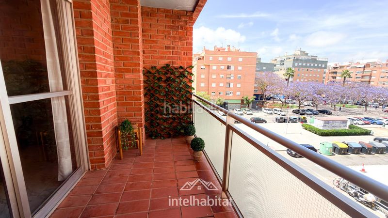 Foto def94aaf-c12a-4985-bdbf-b39e5620f22f. Pis amb piscina a Las Islas Sagunt