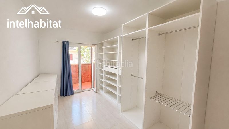 Foto 0be76f96-ba4e-41b1-af85-55e408c625a1. Casa adossada amb aparcament a Riba - roja de Túria