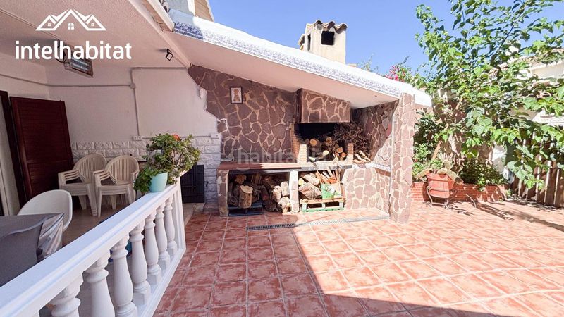 Foto 4093484e-dce8-4707-b309-fd911c0c298a. Casa adossada amb aparcament a Riba - roja de Túria