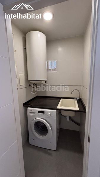 Foto e7054402-88e5-49c5-b6b6-3c00e37e3d4b. Lloguer àtic amb aparcament a Albors Valencia