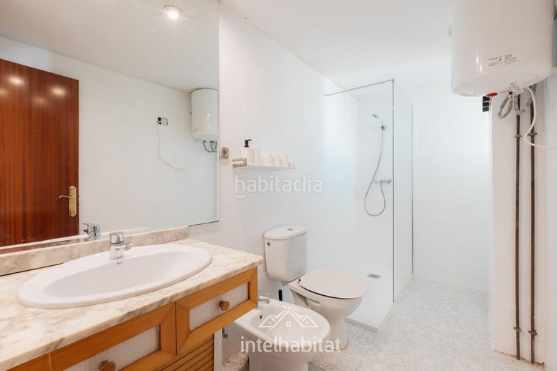 Foto c6215152-af8d-4eef-aa79-0a5488de7f73. Flat in Cardenal Benlloch Mislata