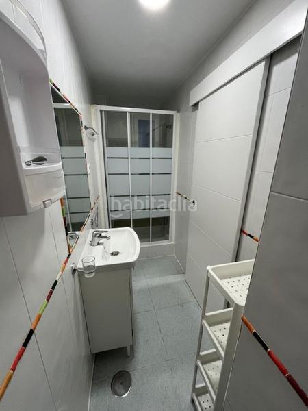 Foto 067c7e92-74df-493e-af75-d74301796a50. Rent apartment in La Caleta - La Viña Cádiz