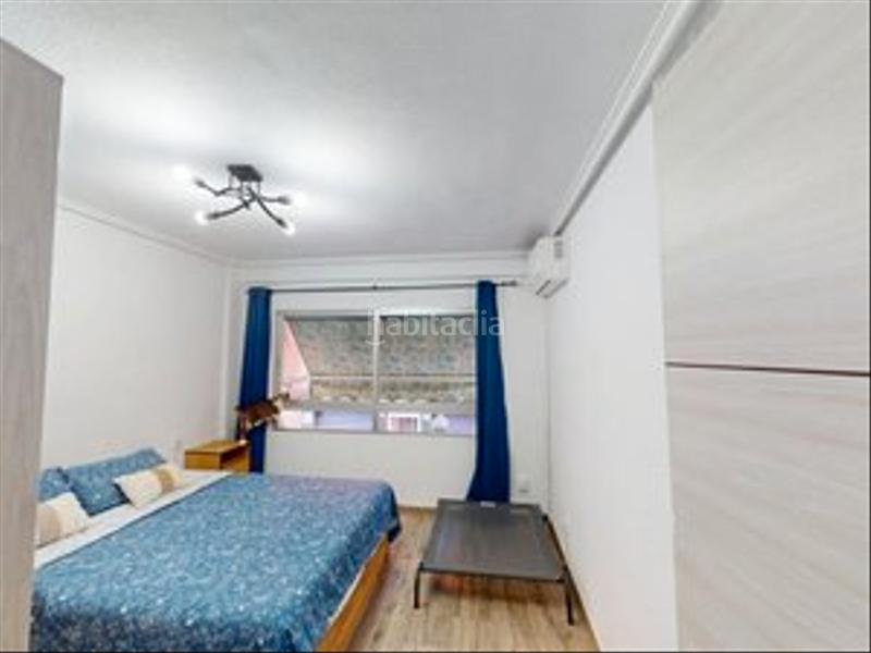 Foto 647e1893-1550-46ee-b30a-7393f0802fe2. Appartamento in calle general espartero 7 in Nou Alacant Alicante