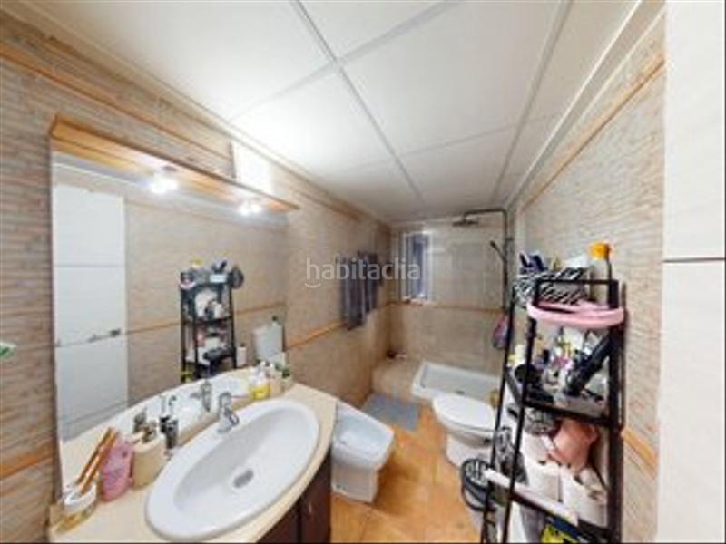 Foto 0b06ec7d-f823-417b-b0ed-f0b38faf2942. Appartement dans calle general espartero 7 dans Nou Alacant Alicante