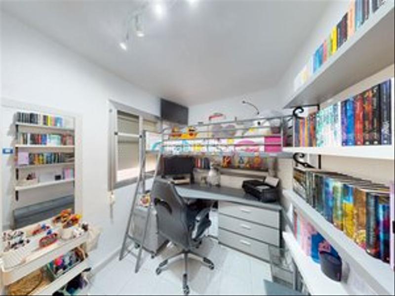 Foto 4746832a-0c7a-461a-adbd-15ef7954cdd2. Flat in calle pinoso 12 in Carolinas Altas Alicante