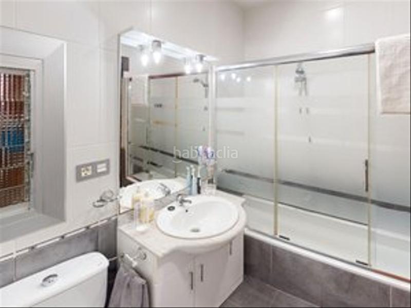 Foto 66ee0cdf-bd97-4ce0-9805-fb9a928a4478. Flat in calle pinoso 12 in Carolinas Altas Alicante